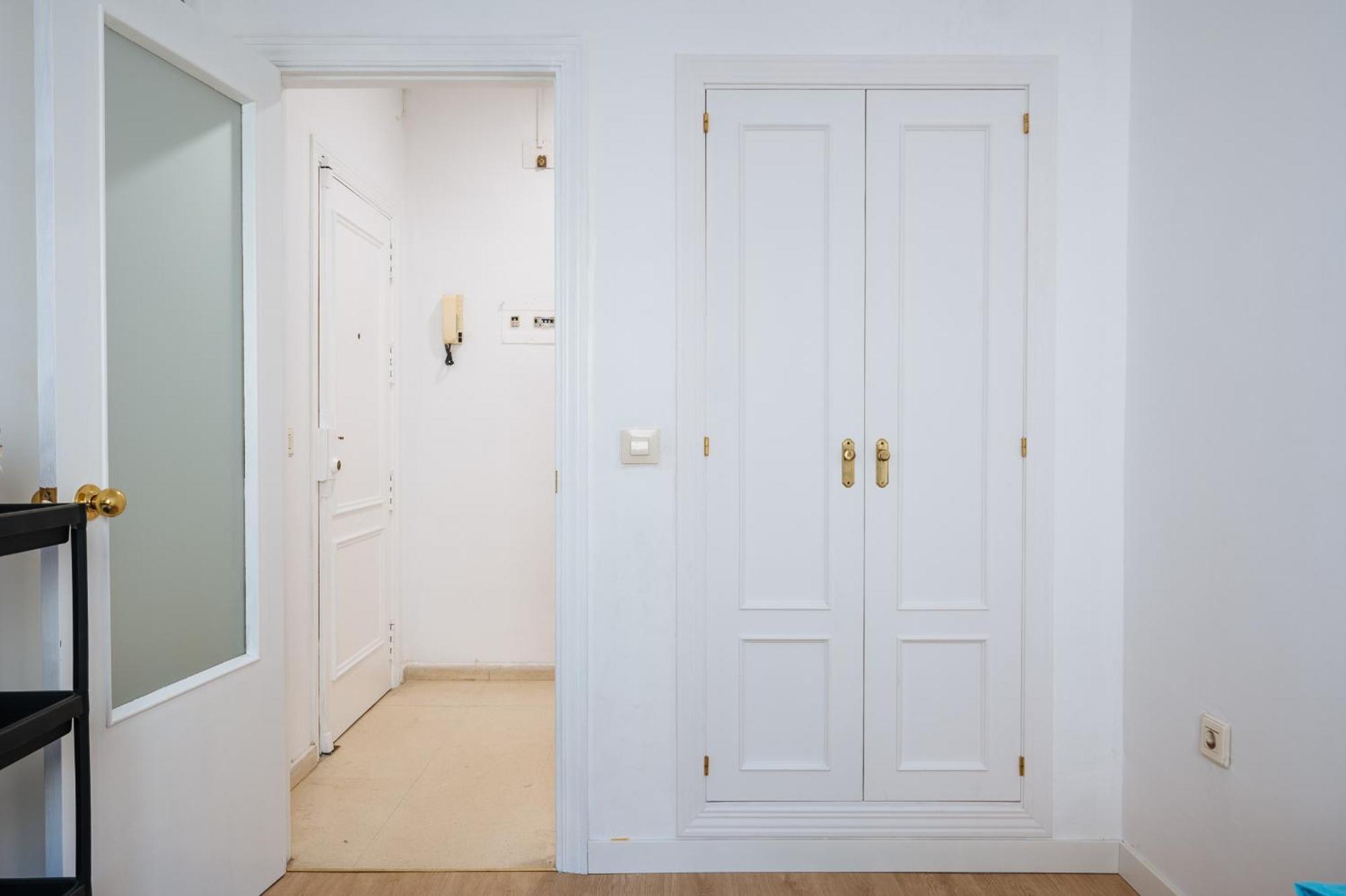 Piso Familiar Virgen Del Rocio Apartment Seville Exterior photo