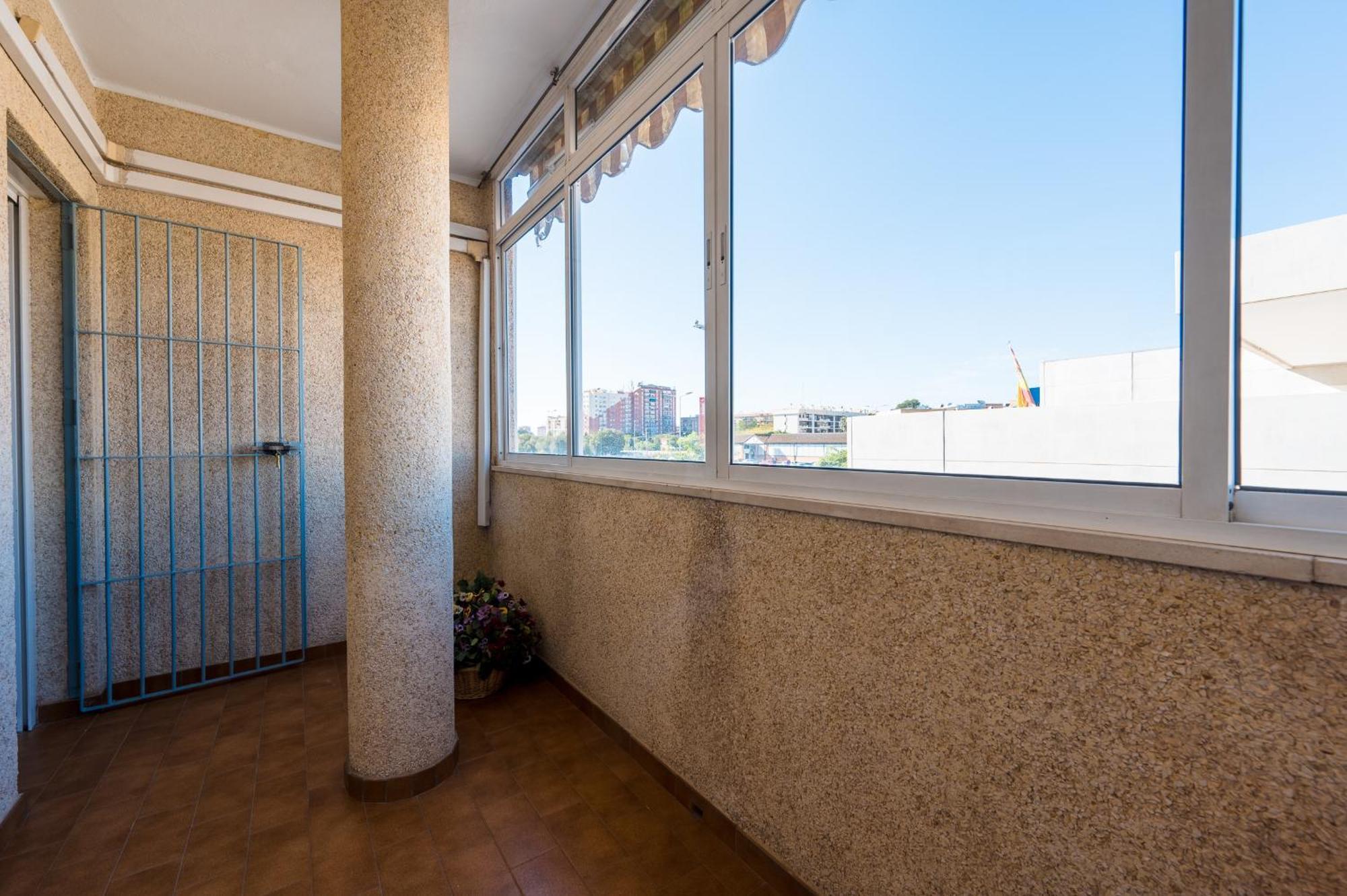 Piso Familiar Virgen Del Rocio Apartment Seville Exterior photo
